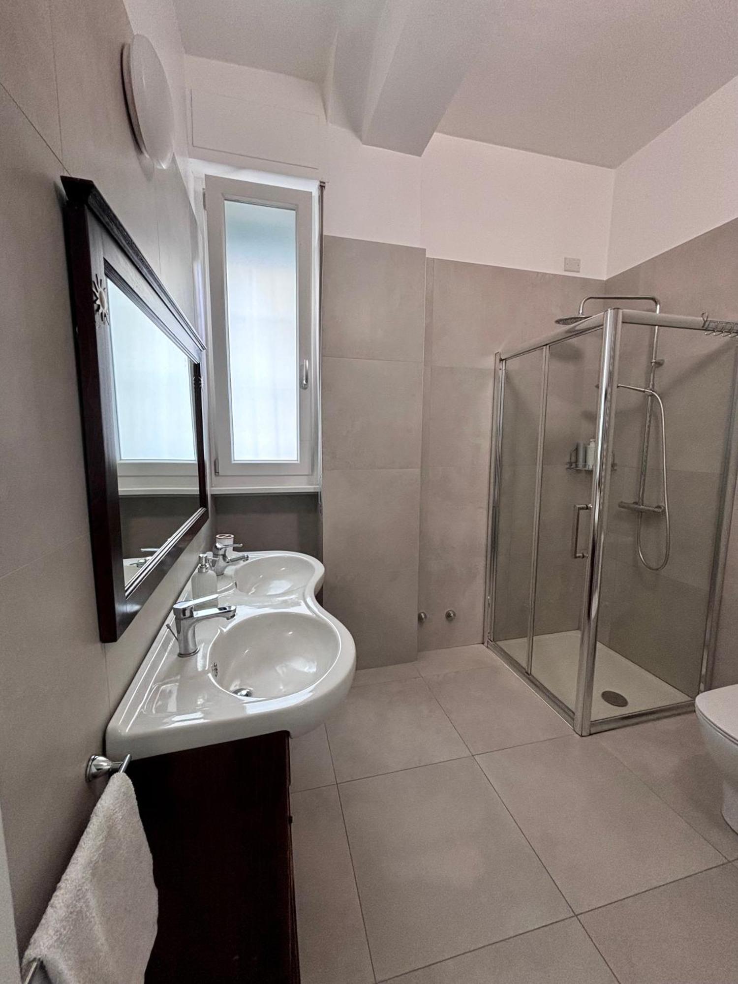 Bilocale In Bande Nere-Metro Rossa Duomo Apartment Milano Ngoại thất bức ảnh